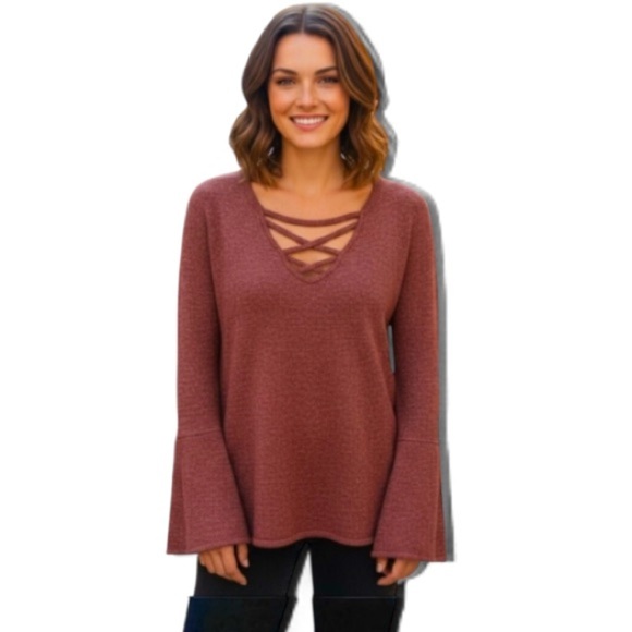 American Eagle Outfitters Sweater burgundy Heather with bell sleeves medium - Picture 1 of 10